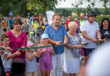 Otworzyli ścieżkę rowerową na trasie Jarocin-Roszków